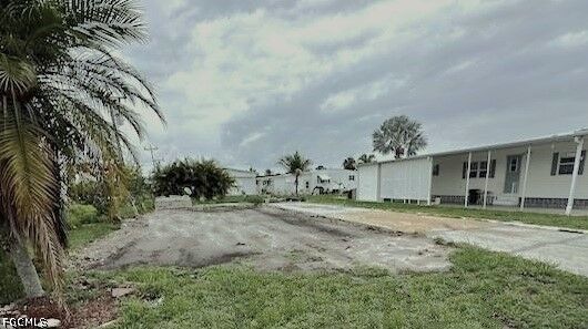 Property Photo:  593 Daisy Drive  FL 33917 