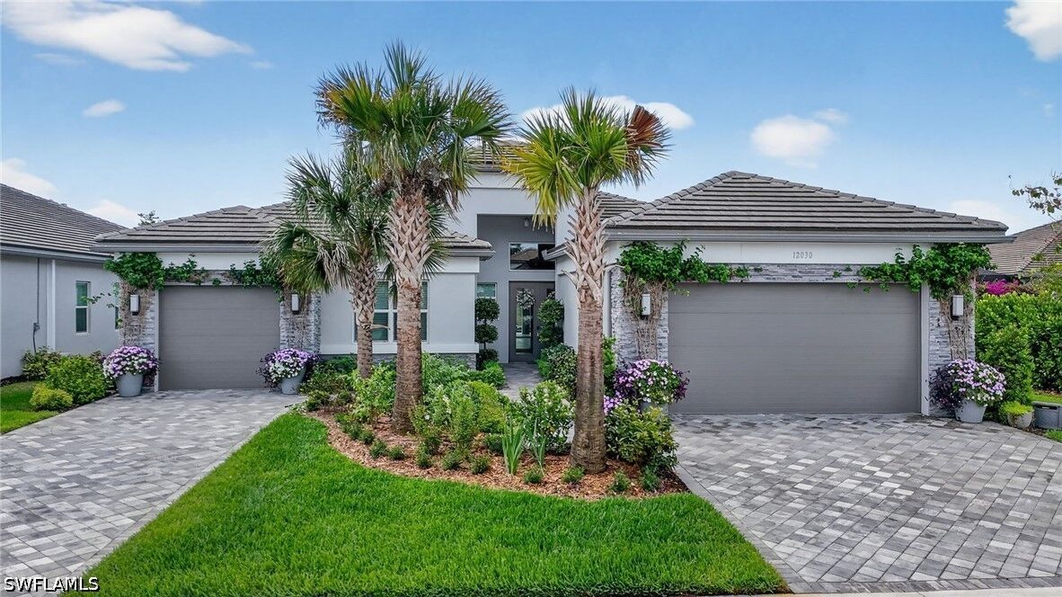 Property Photo:  12030 Azalea Way  FL 34120 