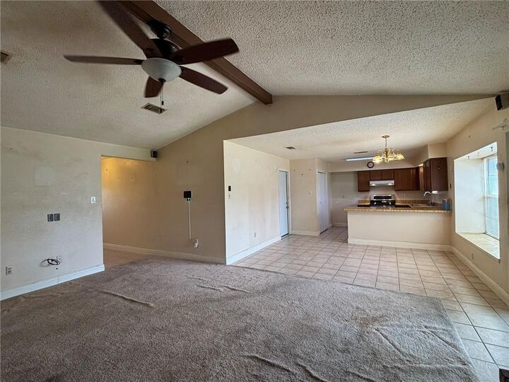 Property Photo: 4920 White Oak Drive LA 70072