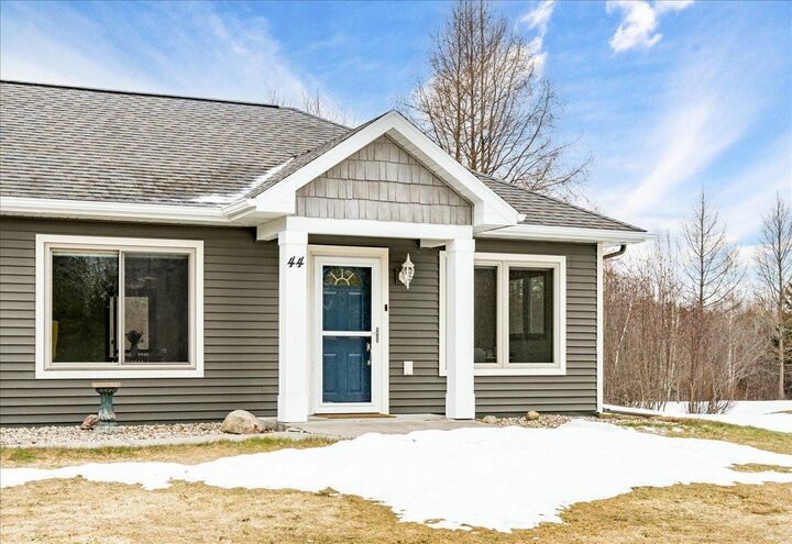 Property Photo:  44 Harmony Drive  MN 55733 
