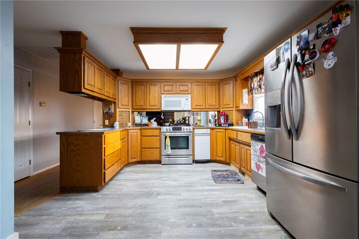 Property Photo:  908 14th Place  AR 72758 