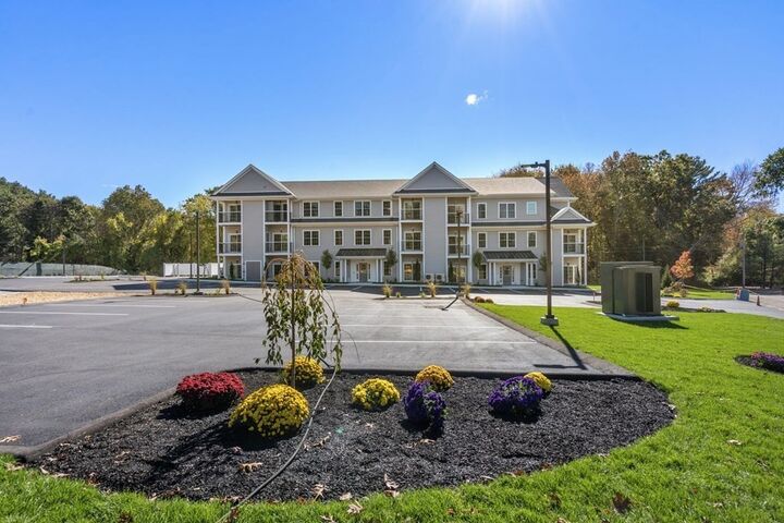 Property Photo: 242 Main 206 MA 02054