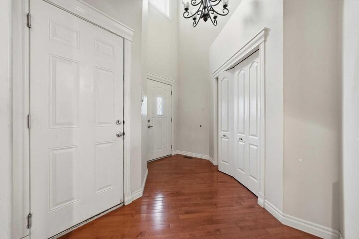 Property Photo: 27 Saddleland Way NE AB T3J 5K6