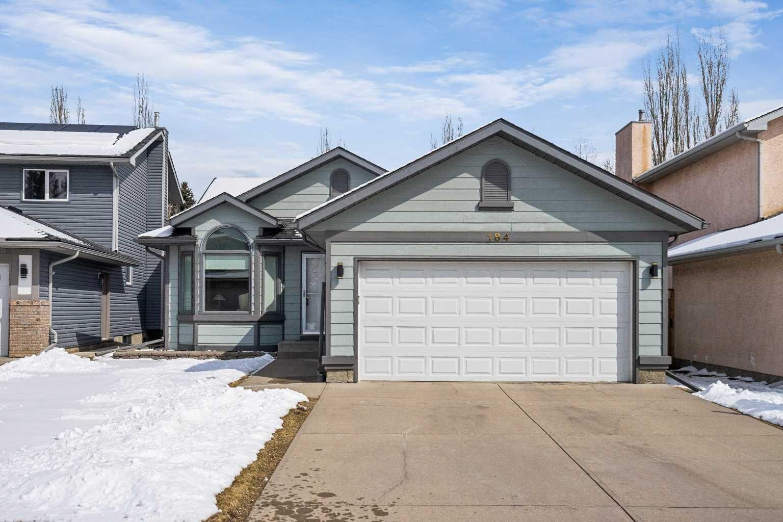Photo de la propriété:  184 Sunmeadows Crescent SE  AB T2X 3H1 