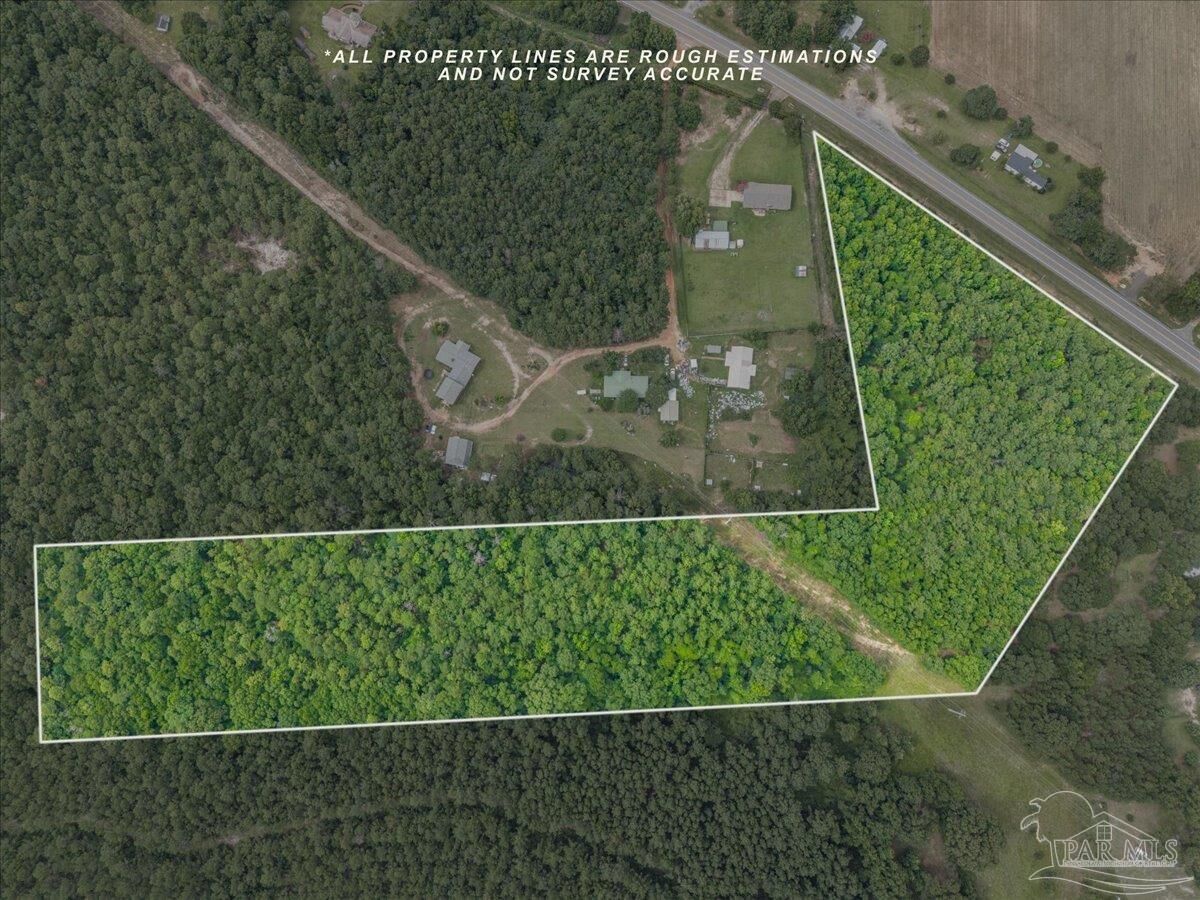 Property Photo: 14 Acres Hwy 4 FL 32565