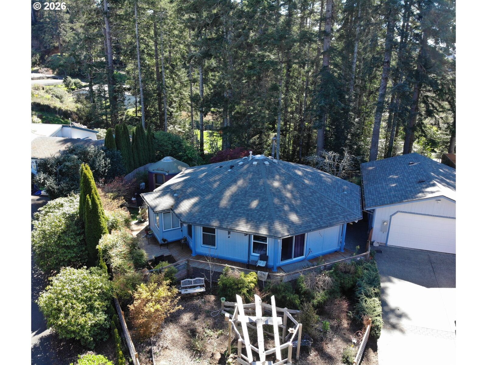 Property Photo:  1625 Kristi Loop  OR 97449 