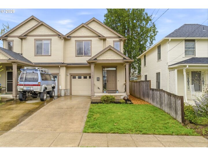 Property Photo: 1749 SE Marion St OR 97202