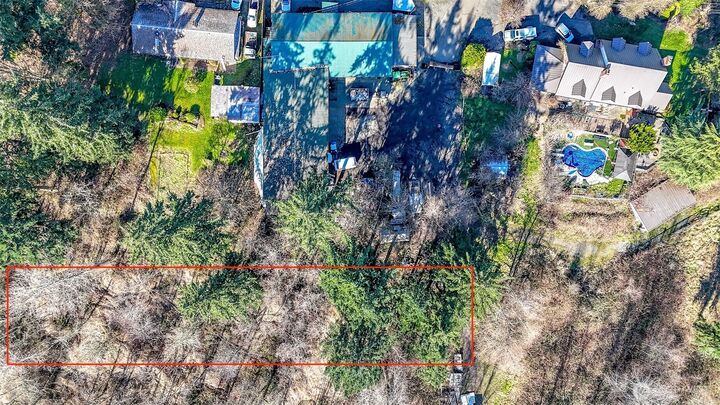 Property Photo:  37 Xxx  47th Avenue  WA 98001 