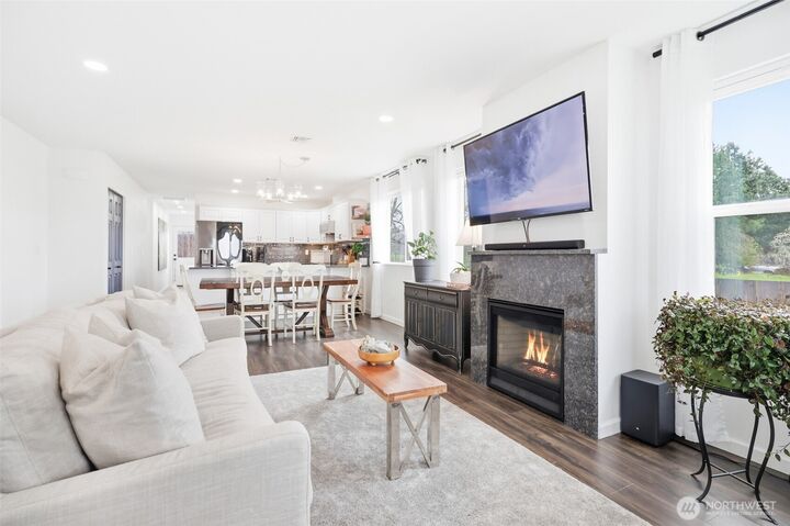 Property Photo:  2038  Mary Lane  WA 99362 