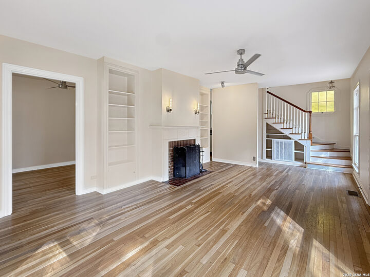 Property Photo: 401 Shook TX 78212