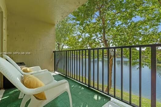 Property Photo:  15430 SW 82nd Ln 625  FL 33193 