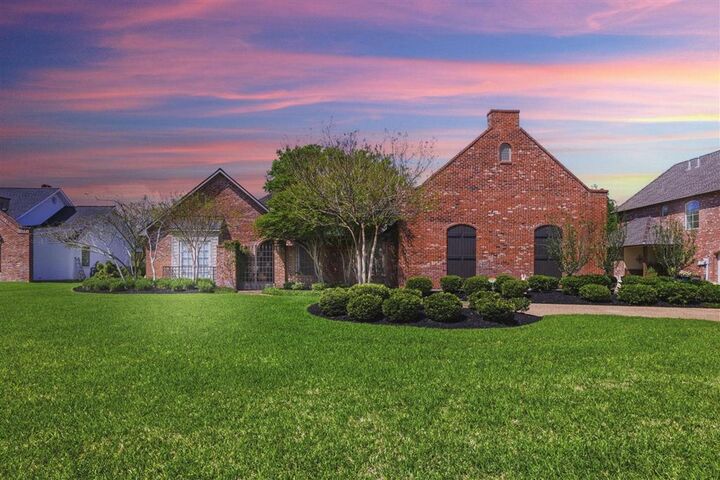 Property Photo:  4826 Portrush Drive  LA 70605 