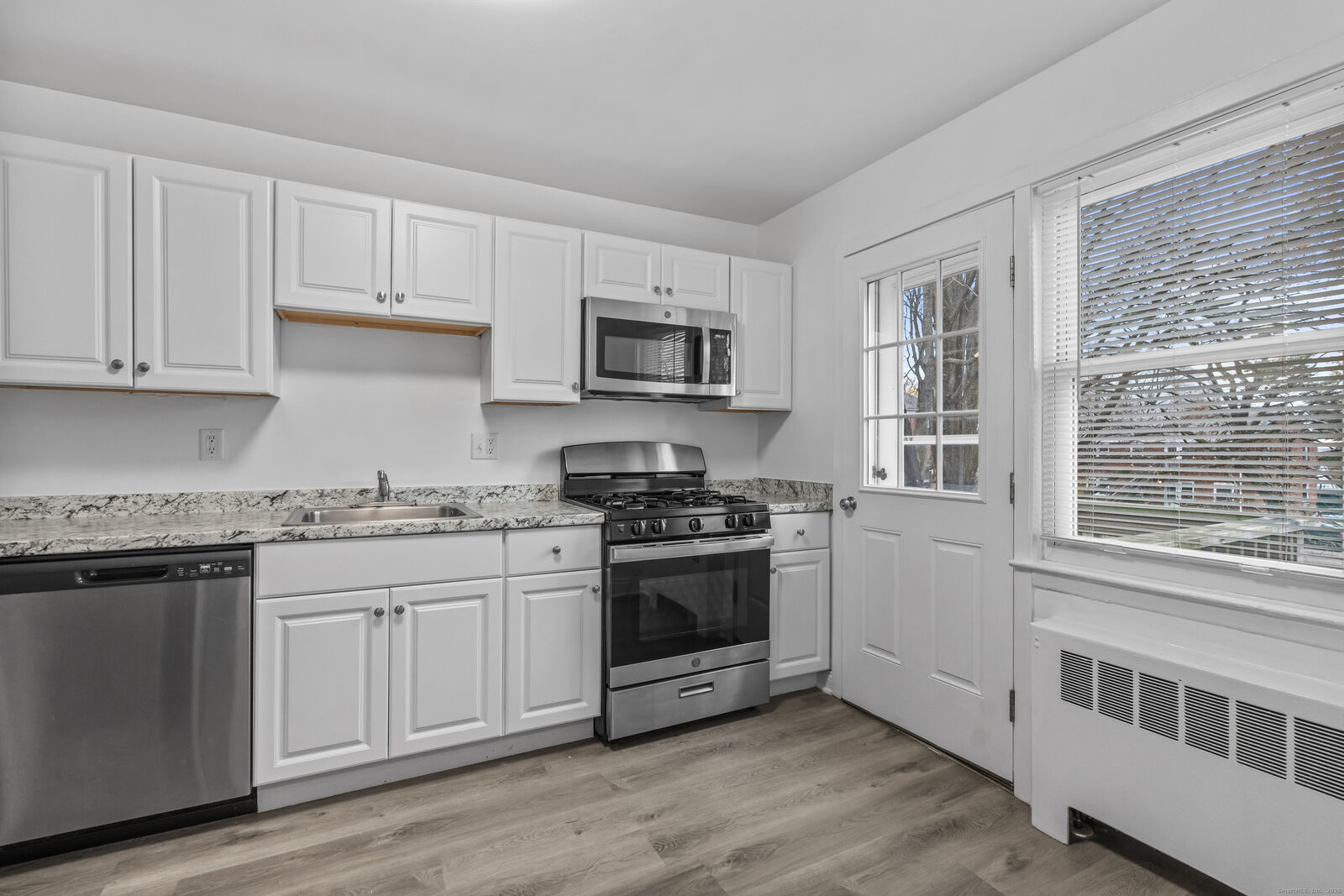 Property Photo:  86 Blachley Road  CT 06902 