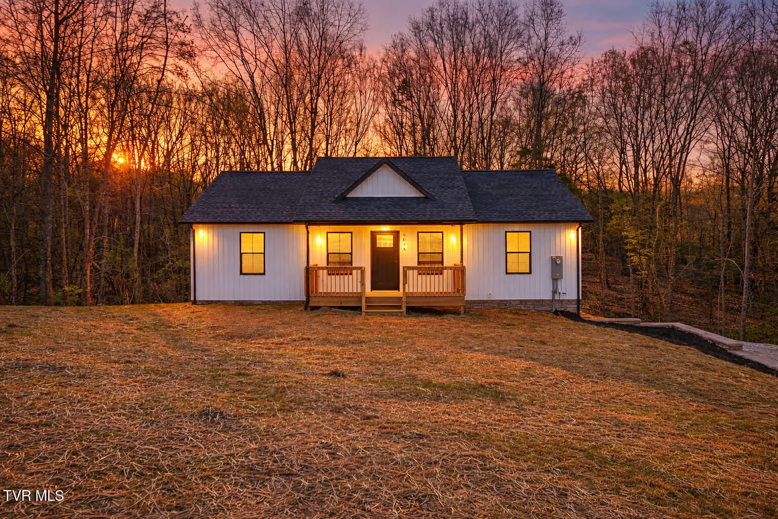 Property Photo:  6055 Newport Highway  TN 37743 