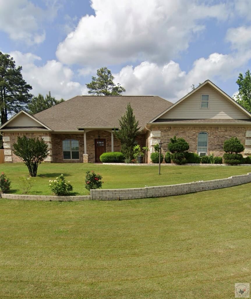Property Photo:  280 Patriot Way  TX 75501 