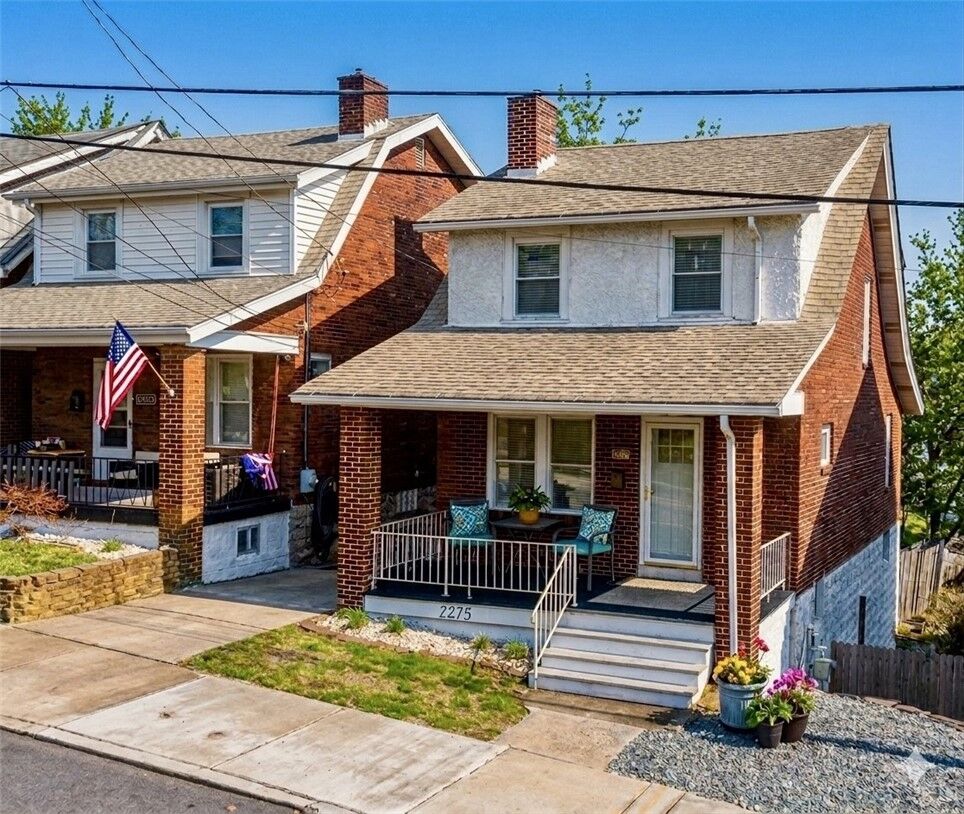 Property Photo:  2275 Spokane Avenue  PA 15210 