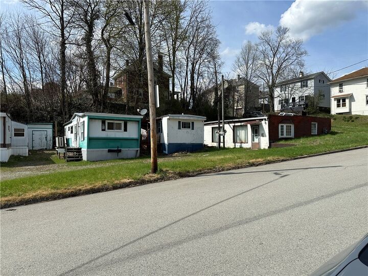 Property Photo:  800 Sidney St  PA 15601 