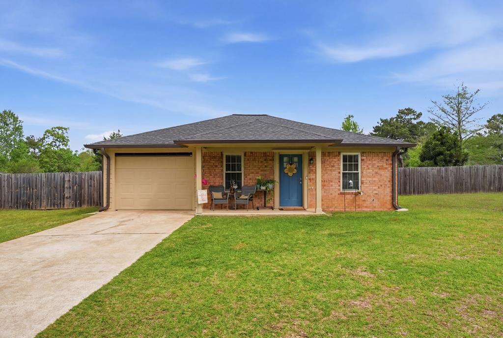 Property Photo:  210 Glendale Road  GA 31763 