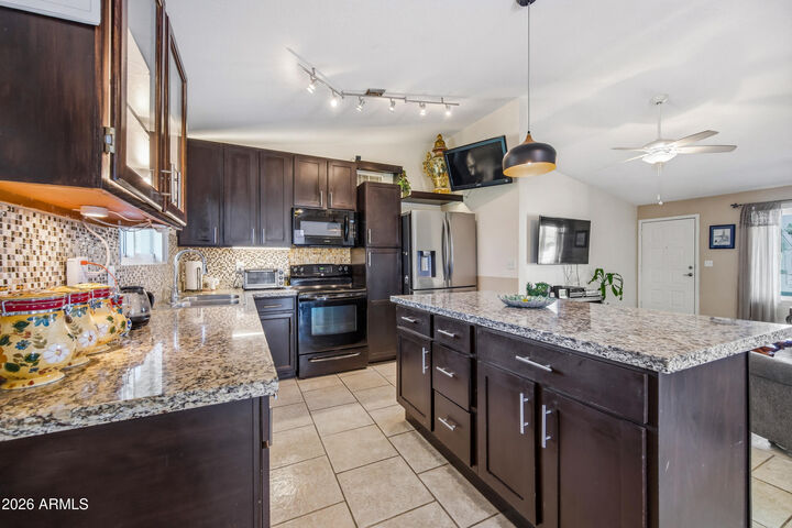 Property Photo:  5133 E Shasta Street  AZ 85044 