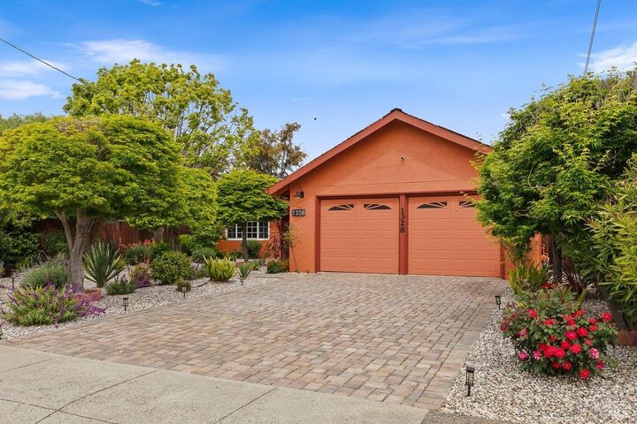 Property Photo: 1328 Monte Maria Avenue CA 94947