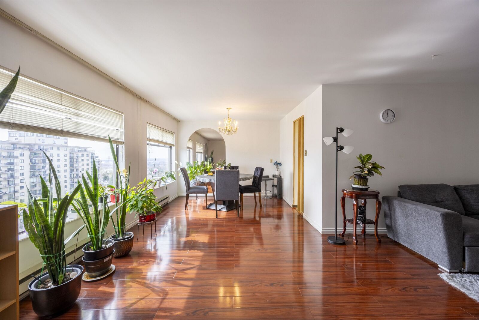 Property Photo: 615 Belmont Street 902 BC V3M 6A1