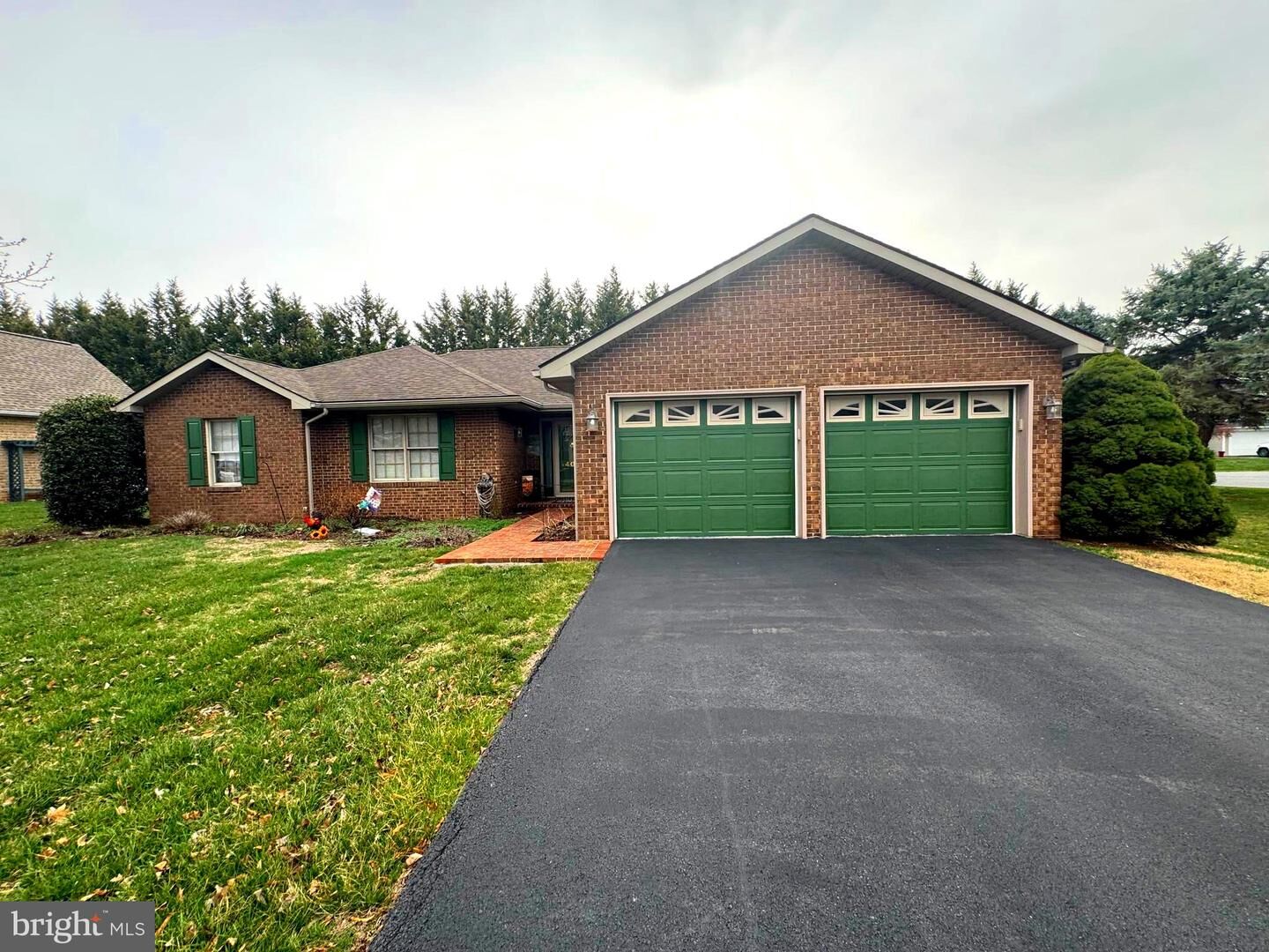 Property Photo:  406 Azalea Lane  WV 25401 