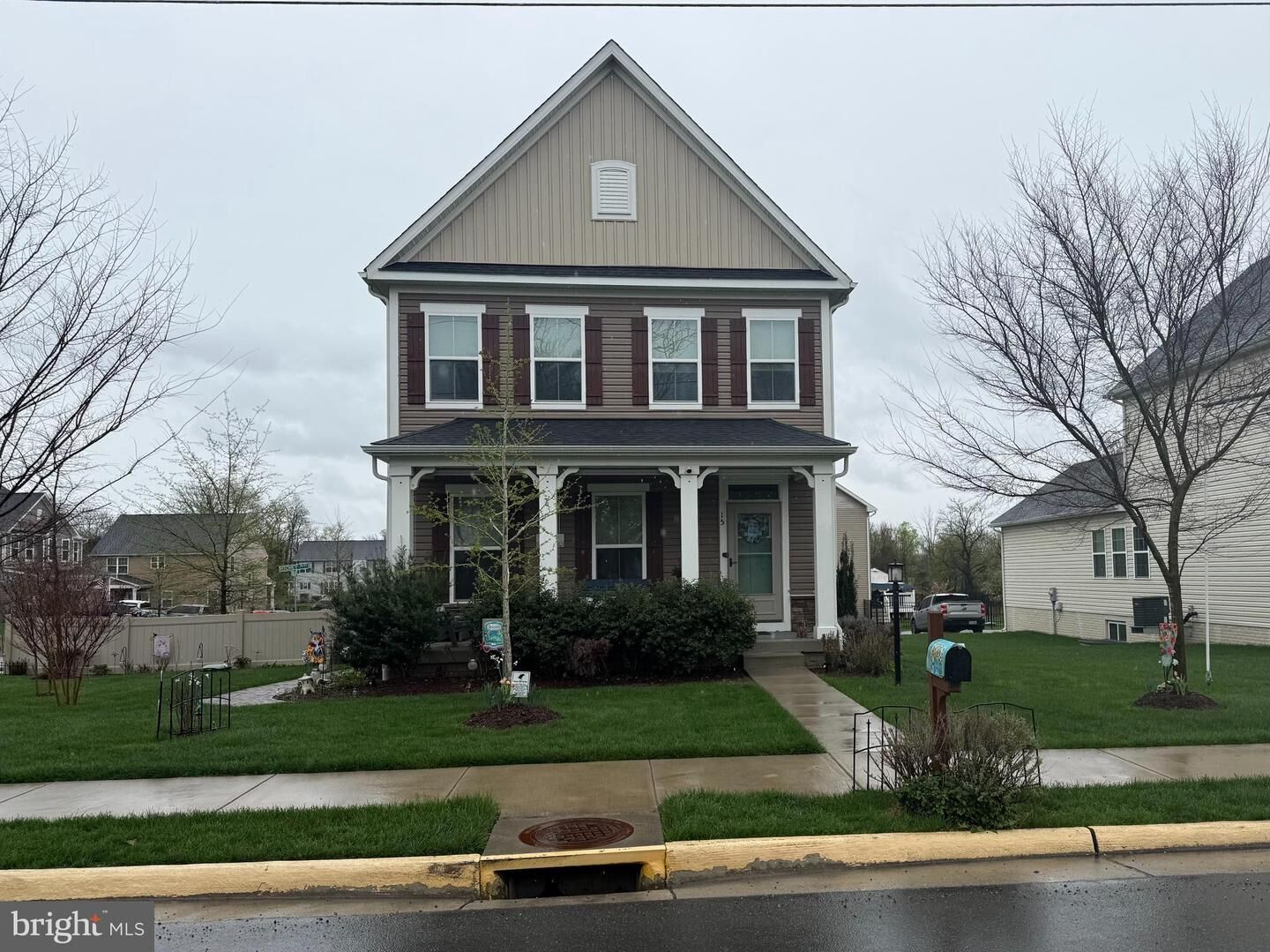 Property Photo: 15 S Locust Street VA 20180