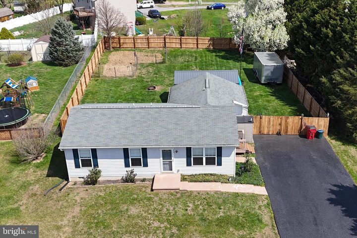 Property Photo: 40 Lisa Court WV 25405
