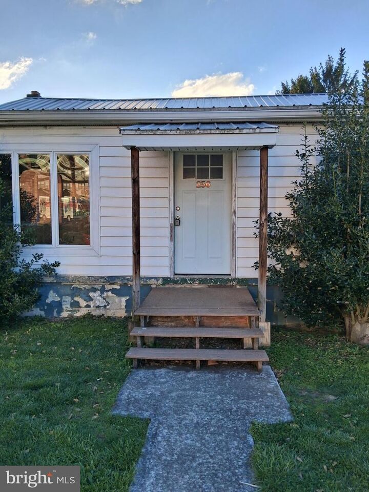 Property Photo:  256 Blackiston Avenue  MD 21502 
