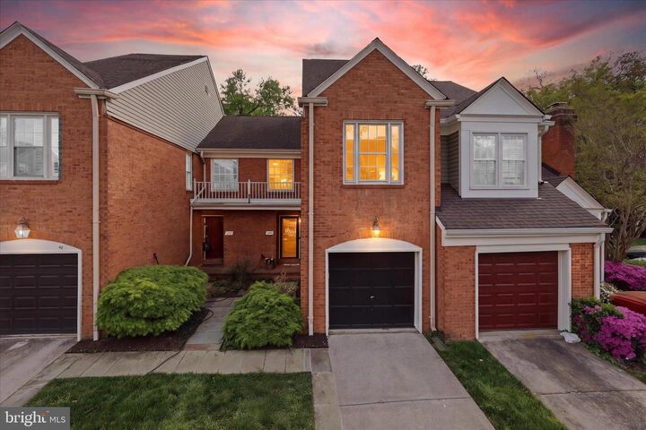 Property Photo:  1915 Duffield Lane  VA 22307 