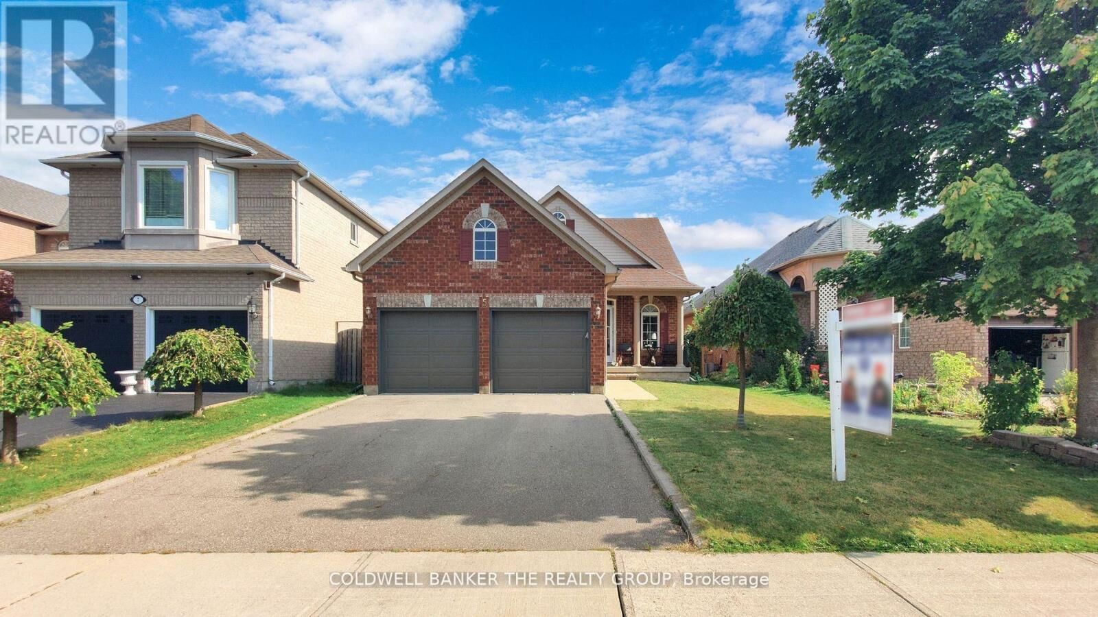 Photo de la propriété:  5 Collingwood Avenue  ON L7A 2E5 