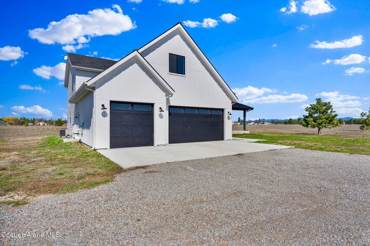 Property Photo:  969 E Yellow Pine Ave  ID 83801 