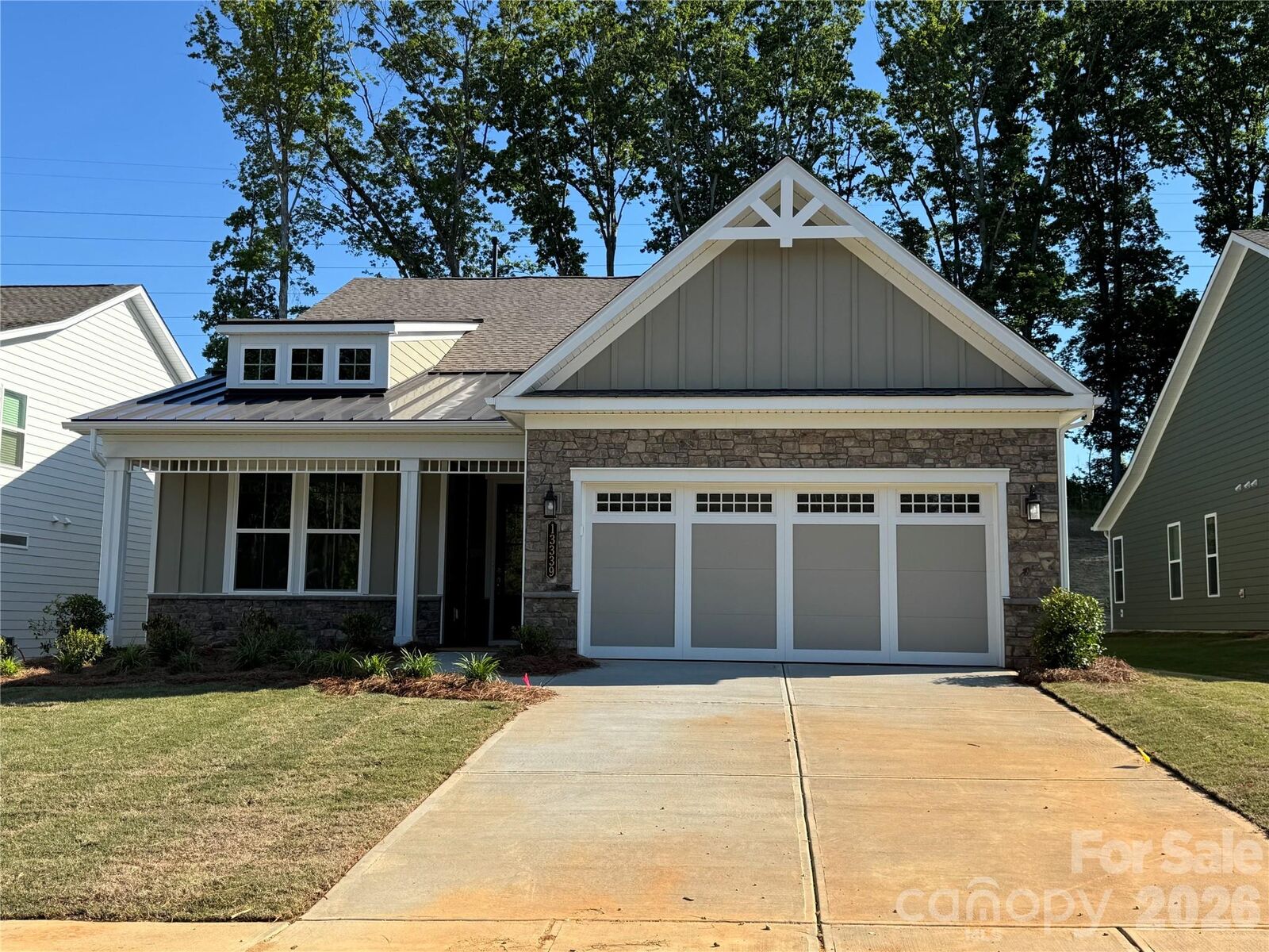 Property Photo: 13339 Cozy Court NC 28215