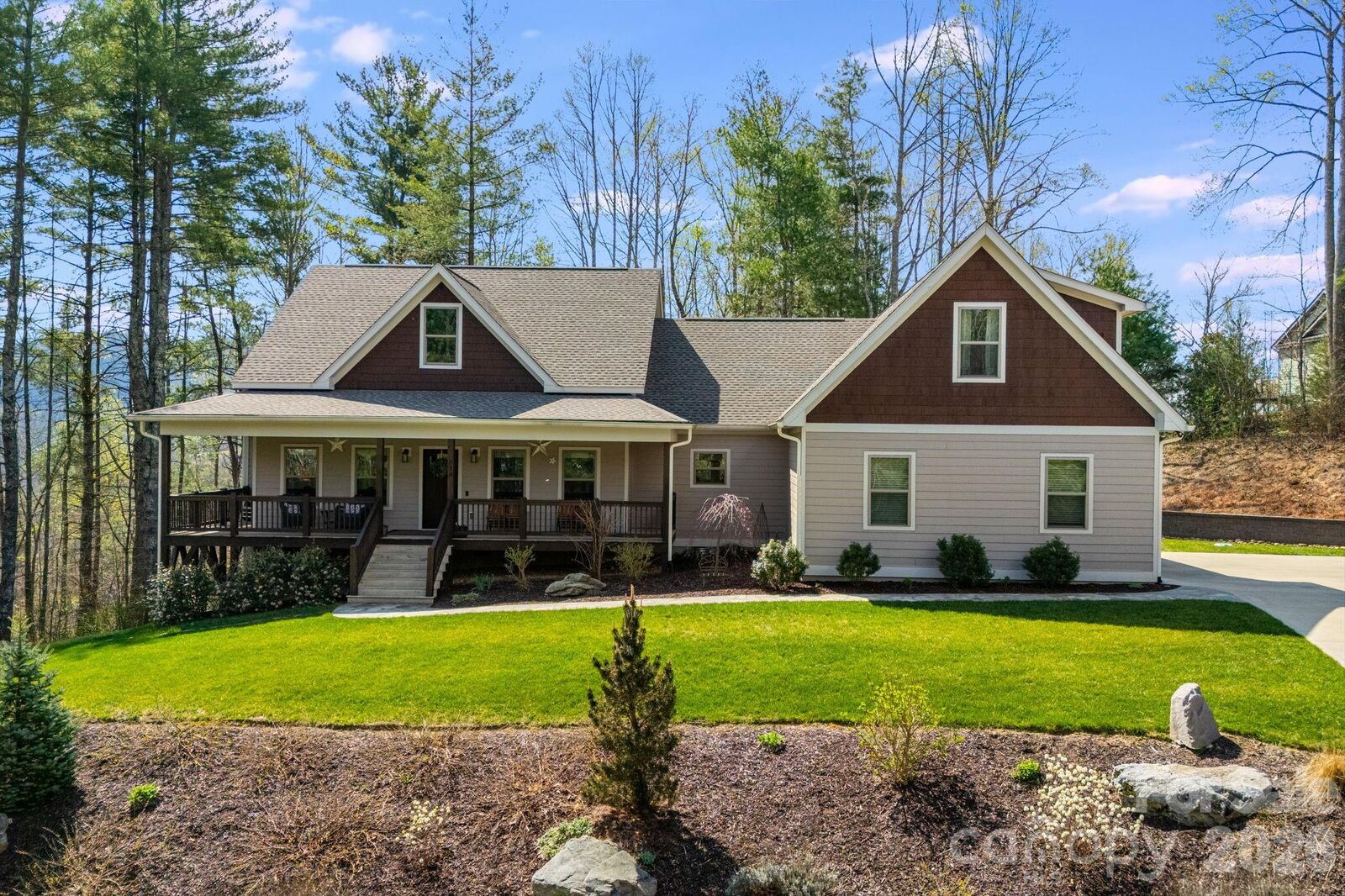 Property Photo: 319 Morning Air Lane NC 28792
