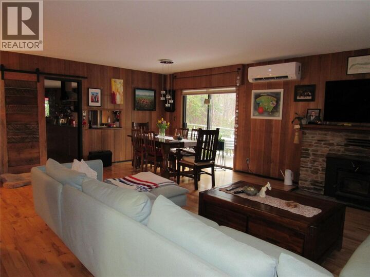 Property Photo: 5375 Allendale Crescent BC V1N 4V8