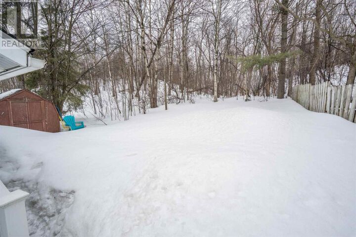 Property Photo:  104 Birch St  ON P6B 2J6 