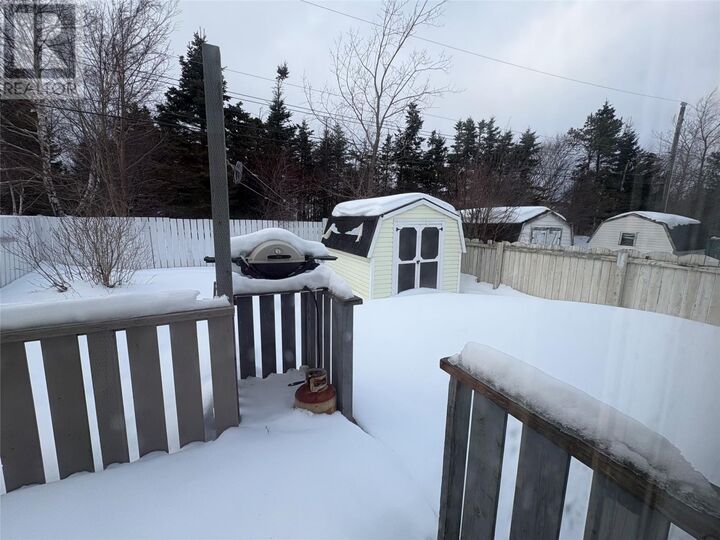 Photo de la propriété:  20 Lobelia Street  NL A1B 4S4 