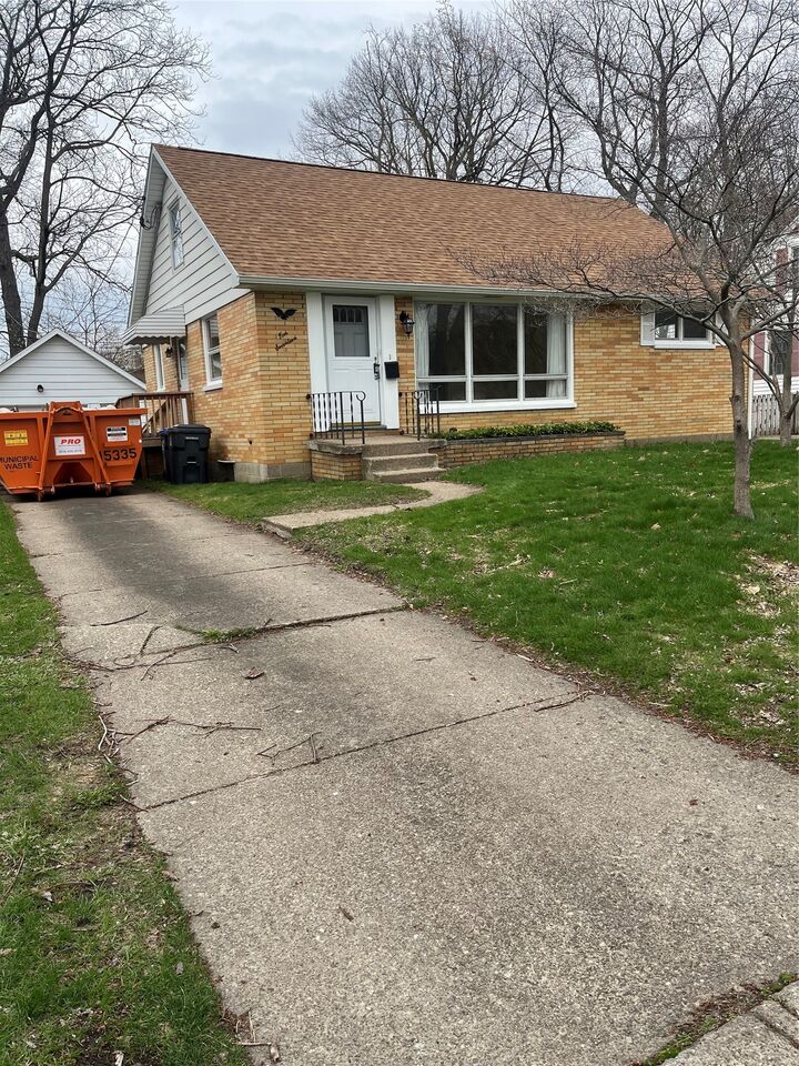 Property Photo:  517 Chelsea Avenue  PA 16505 