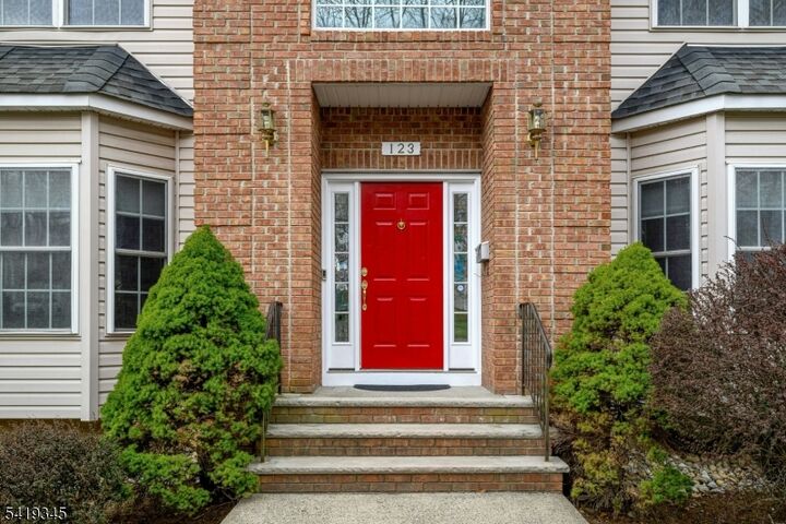 Property Photo:  123 N Livingston Ave  NJ 07039 