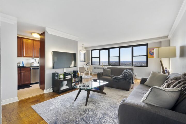 Property Photo:  500 Central Ave 1014  NJ 07087 