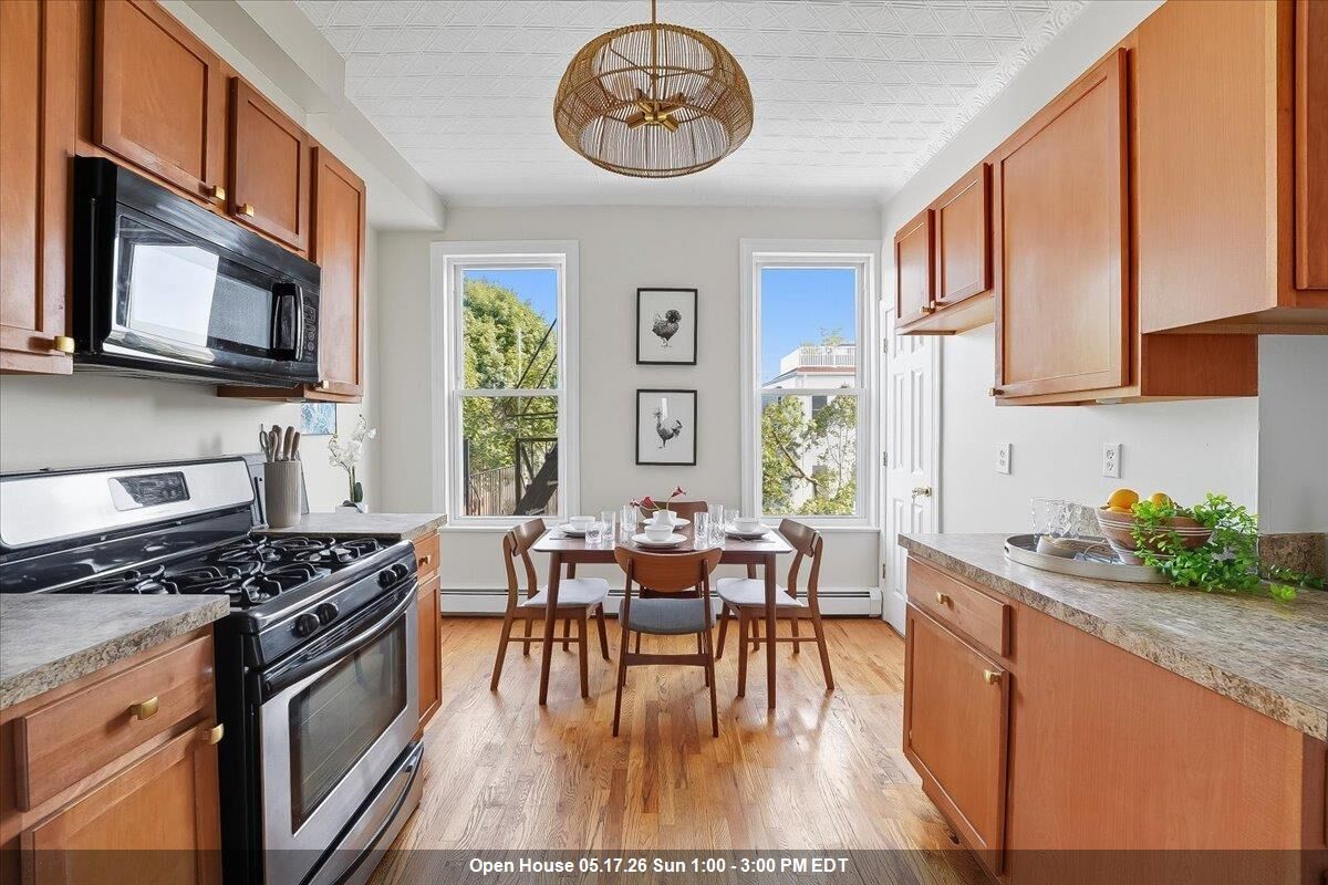 Property Photo: 198 Bowers St 201 NJ 07307