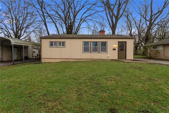 Property Photo:  7905 E 112th Street  MO 64134 