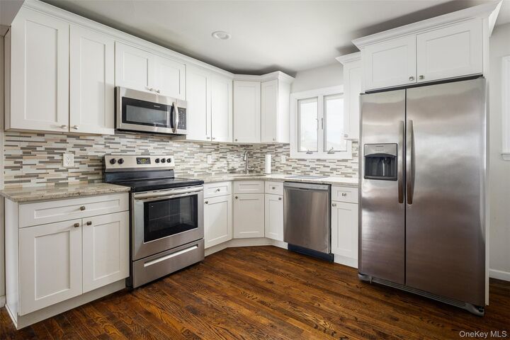 Property Photo:  167 Union Avenue  NY 11741 