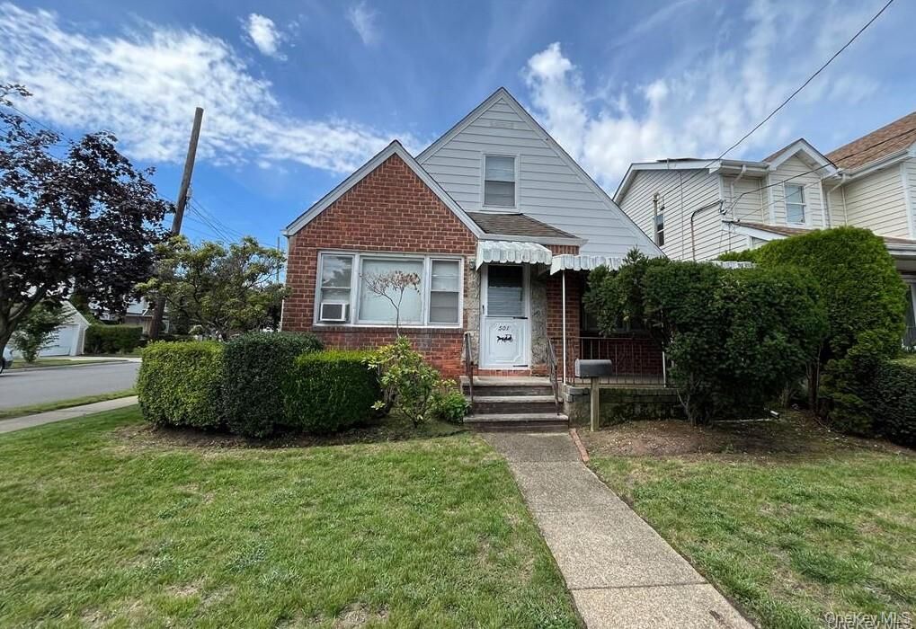 Property Photo:  501 New Hyde Park Road  NY 11040 