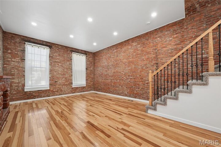 Property Photo:  3706 Iowa Avenue  MO 63118 