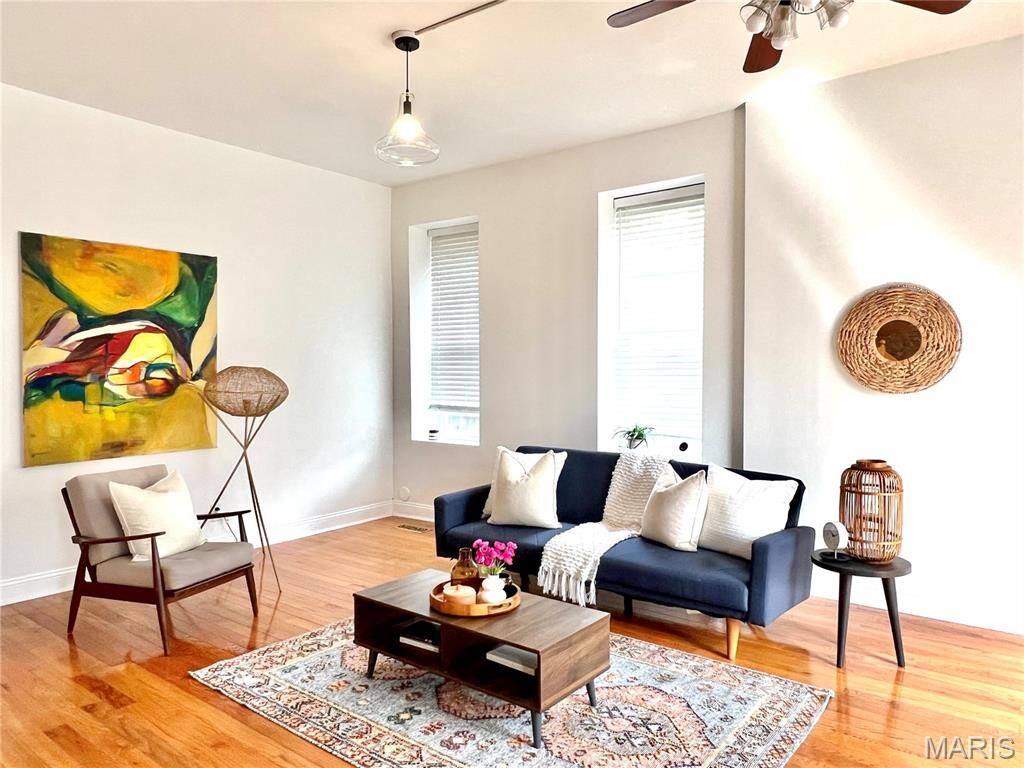 Property Photo:  2241 Shenandoah Avenue  MO 63104 