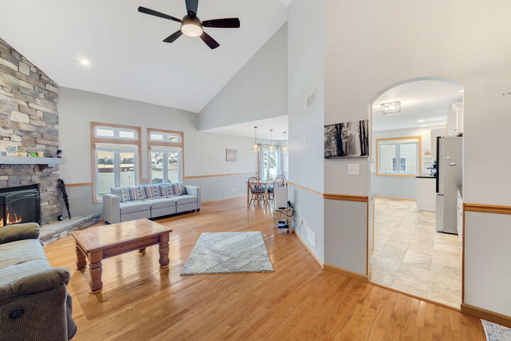 Property Photo:  125 N Hamilton Drive  IL 60940 