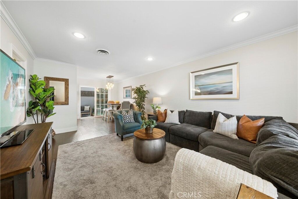 Property Photo:  2414 Niagara  CA 92626 