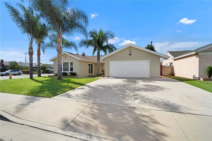 Property Photo:  8272 Guilders Drive  CA 92647 
