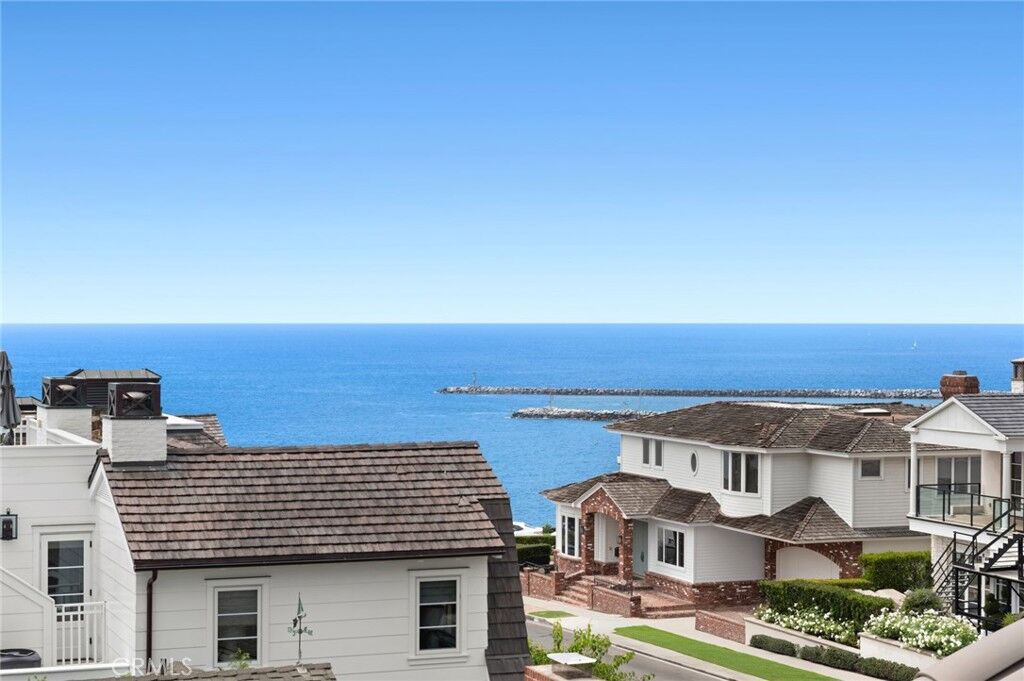 Property Photo:  222 Orchid Avenue  CA 92625 